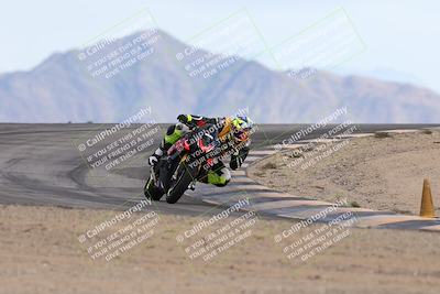 media/Nov-16-2025-Race Pace (Sun) [[8c5fa54630]]/Non Verified Riders (1st 20 Minutes)/6-Turn 12 (2pm)/